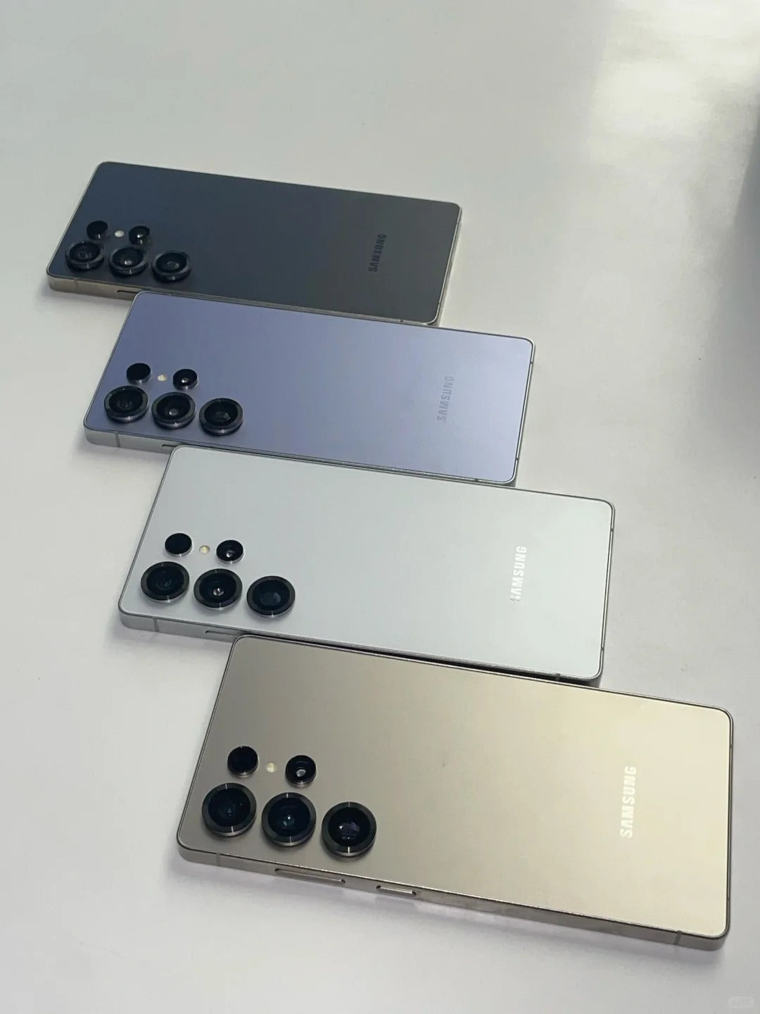 Samsung Galaxy S25 Ultra - Vendor