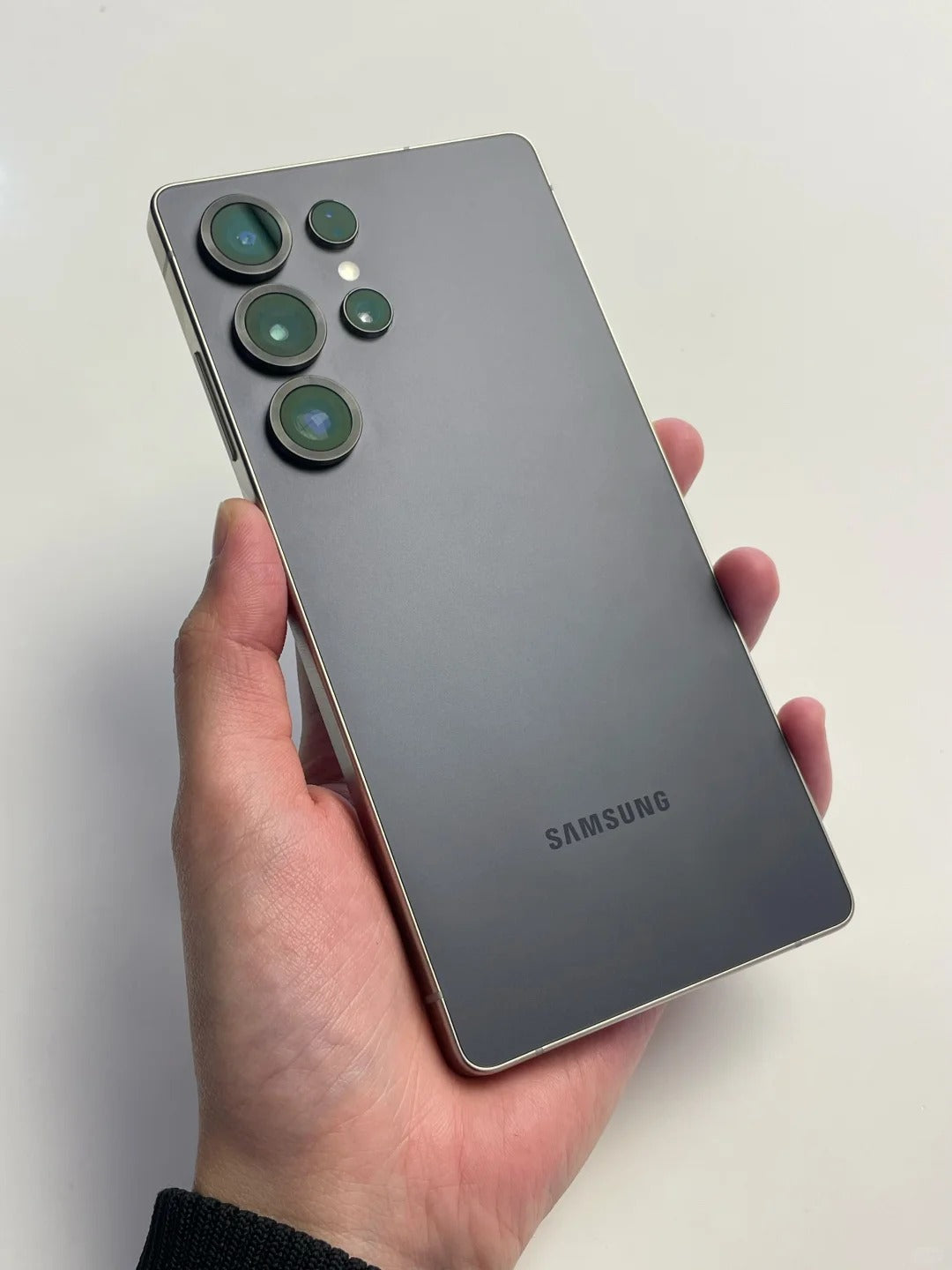 Samsung Galaxy S25 Ultra - Vendor